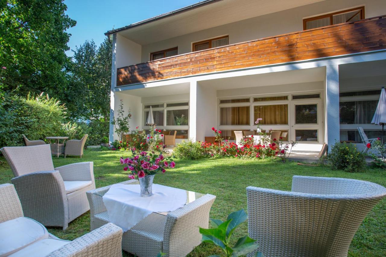 Villa Gabriela Portschach am Woerthersee Exterior photo
